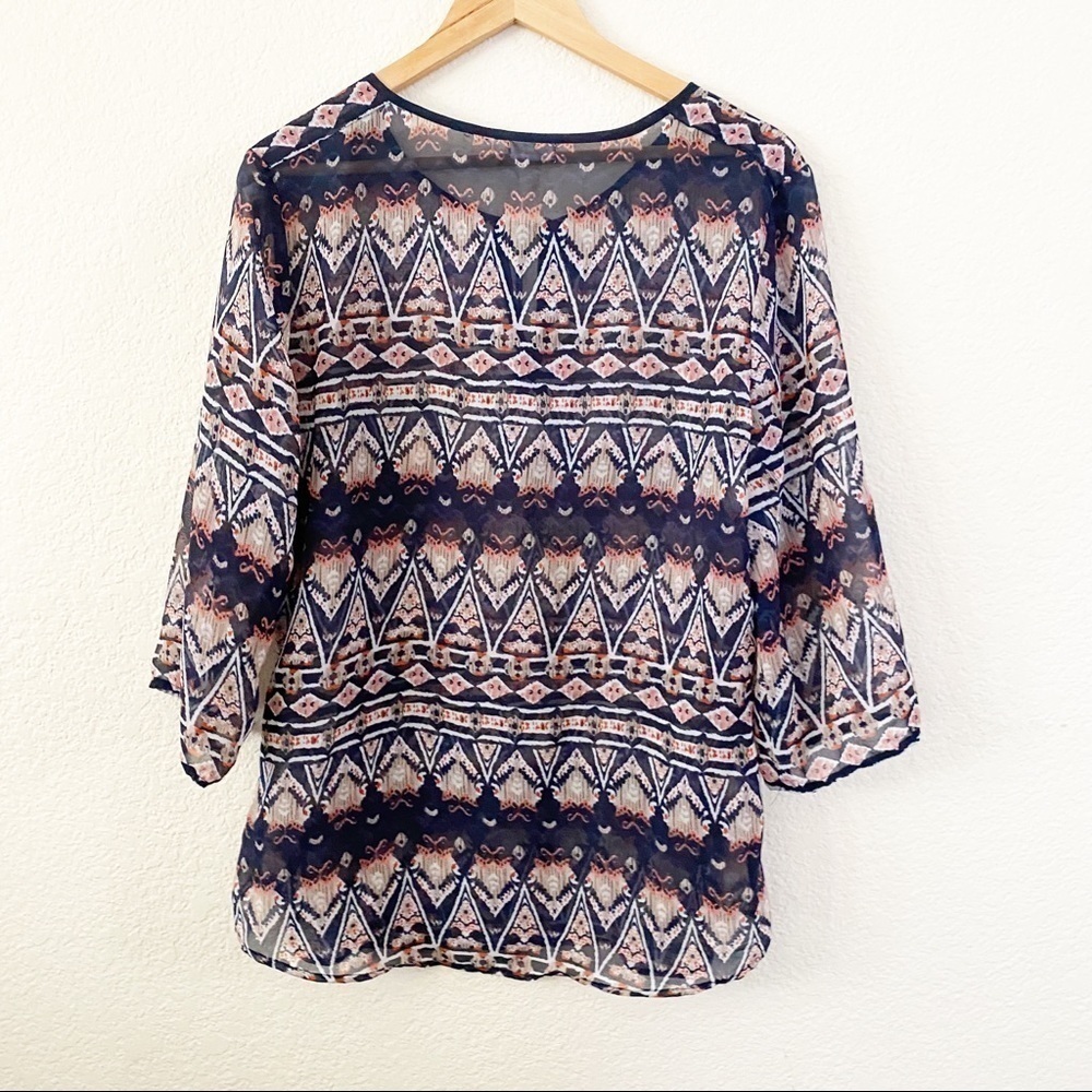 Flowy Tunic Blouse Size Large - image 2